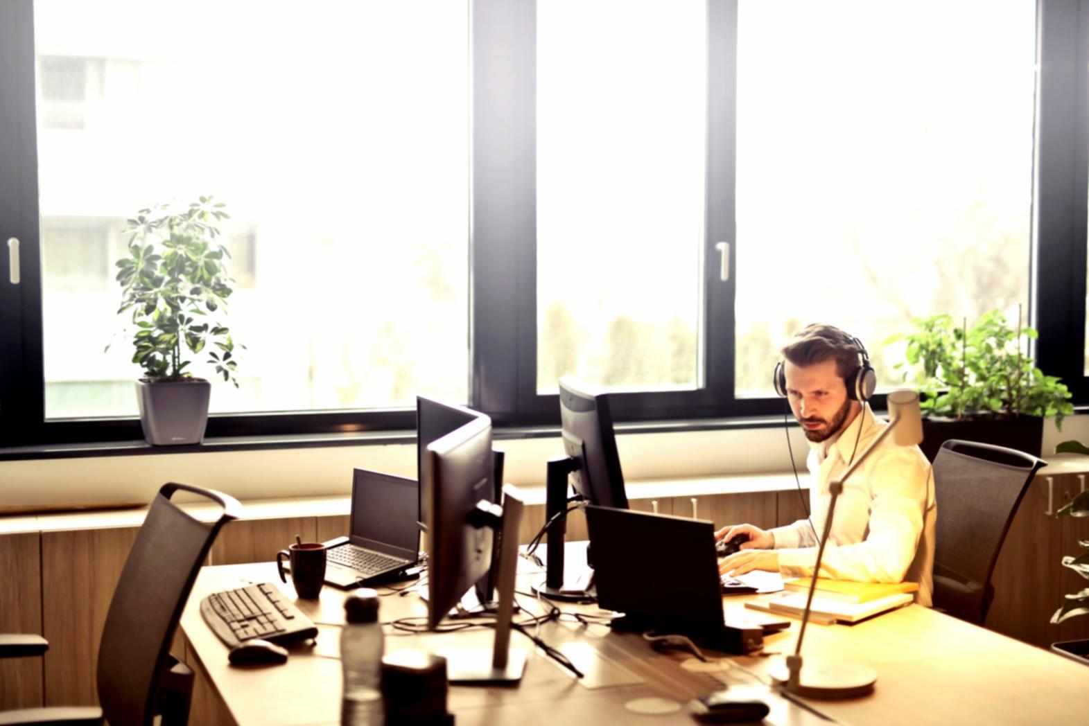 Spirituelle Lernumgebung mit ruhiger Atmosphäre